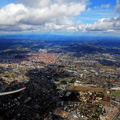 Flugwegposition um 10:18:05: Aufgenommen in der Nähe von Graz, Österreich in 1394 Meter